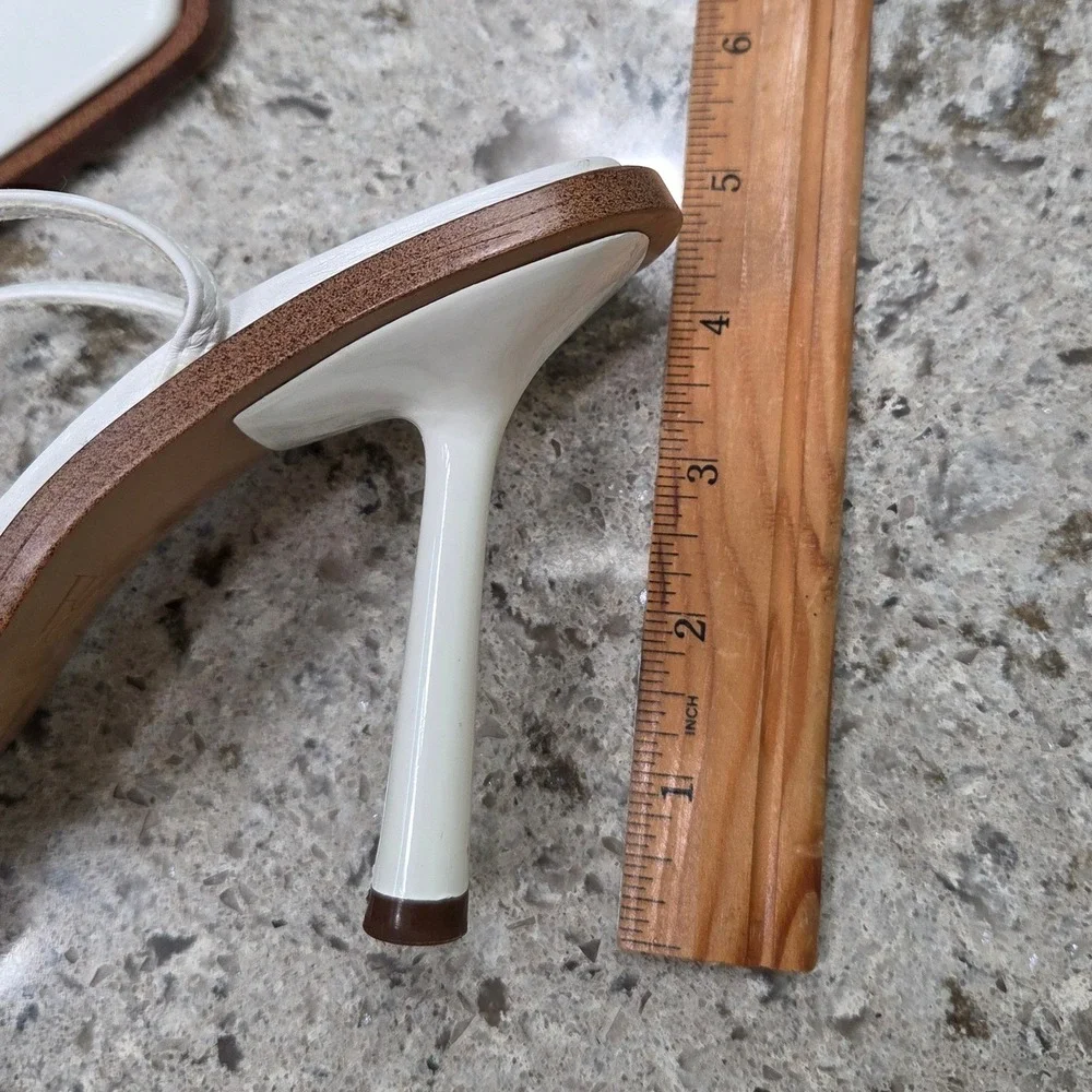 Zara‎ White Heeled Sandals Square Toe Ankle Strap Minimalist Size 39 - Picture 4 of 12